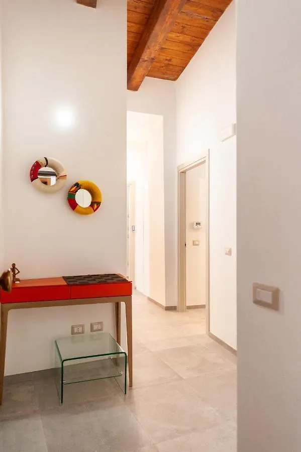 Hotel Domo Sofia Cagliari 0*,  Italia