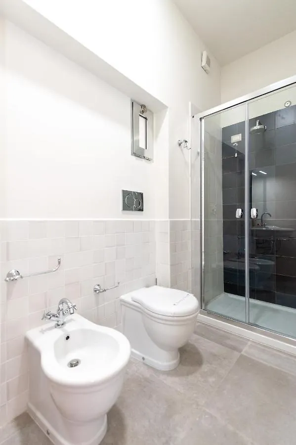 Hotel Domo Sofia Cagliari 0*,  Italia