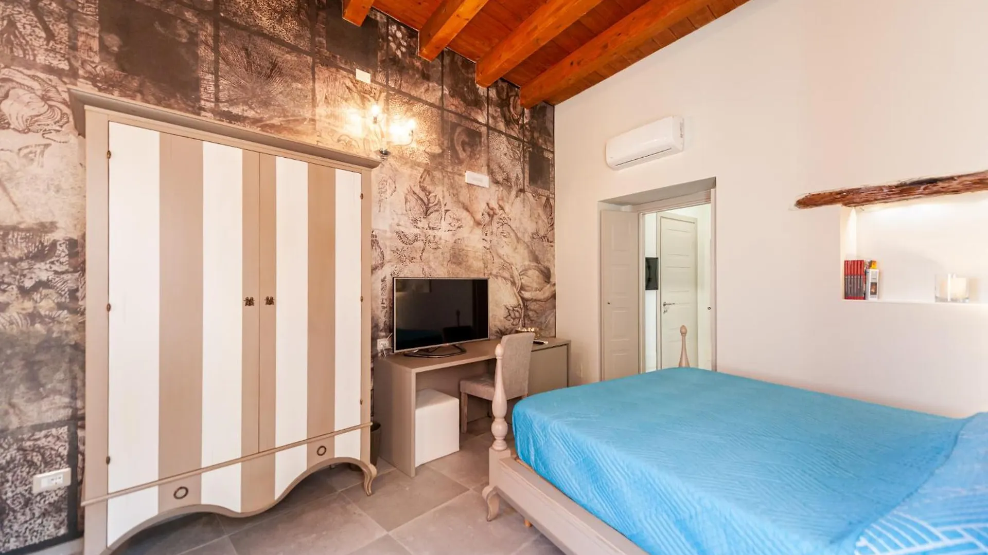 Affittacamere Hotel Domo Sofia Cagliari